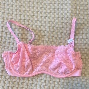 Victoria's Secret Pink Lace Underwire Bra